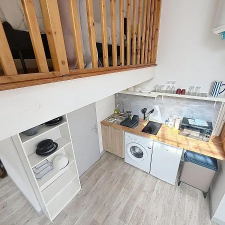 Appartement Joli Rénové Avec Mezzanine Hyper Centre *