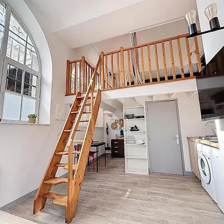 Joli Rénové Avec Mezzanine Hyper Centre Appartement *
