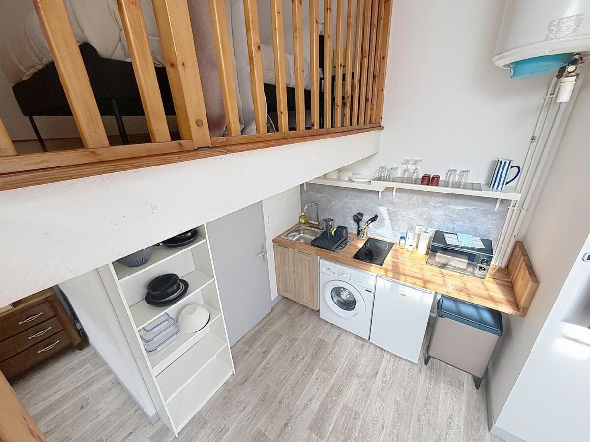 Appartement Joli Rénové Avec Mezzanine Hyper Centre *