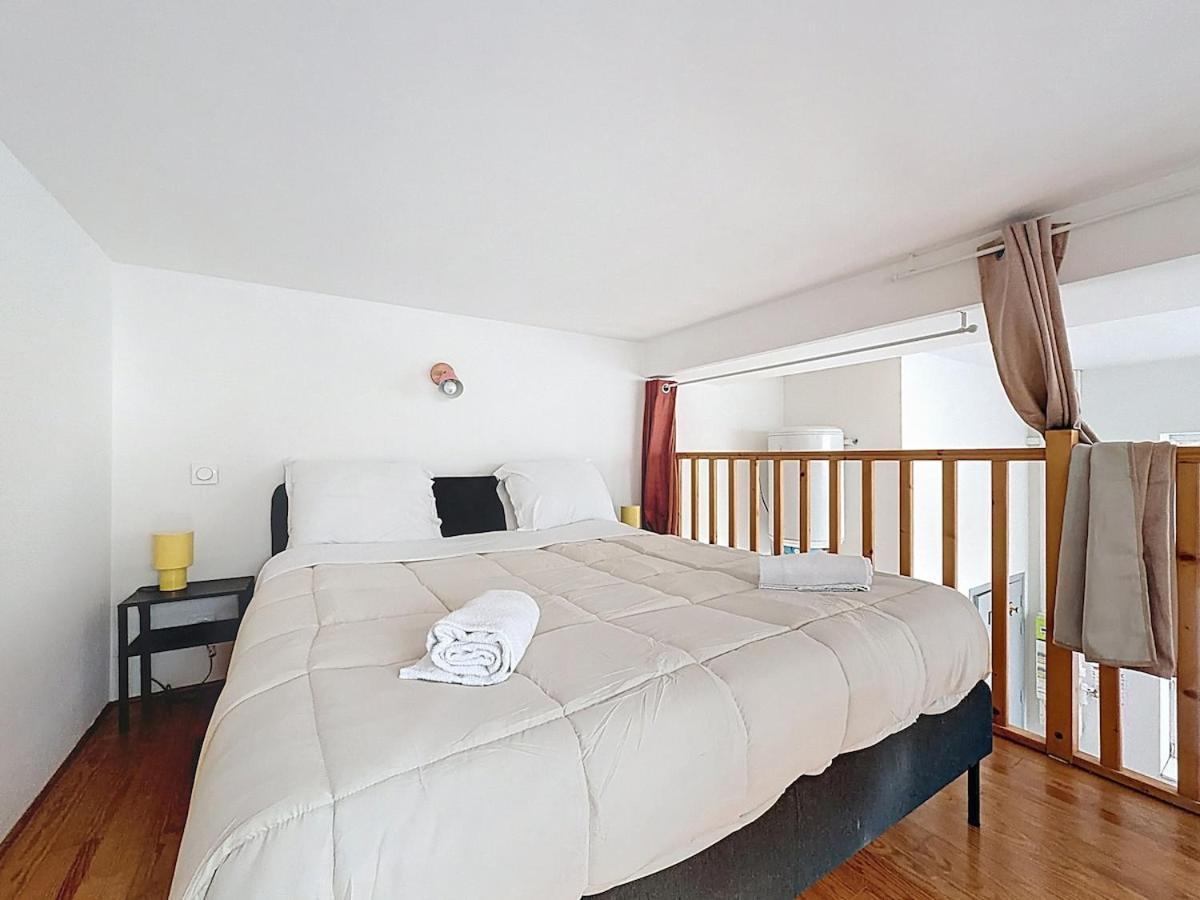 Appartement Joli Rénové Avec Mezzanine Hyper Centre *